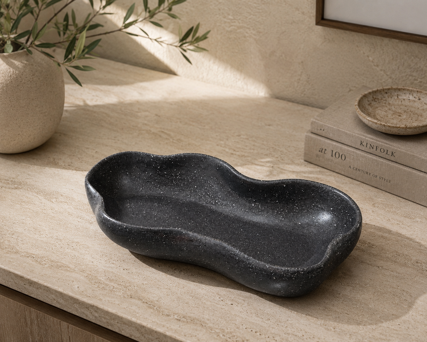 Bandeja Decorativa Orgânica – Noir Granilite